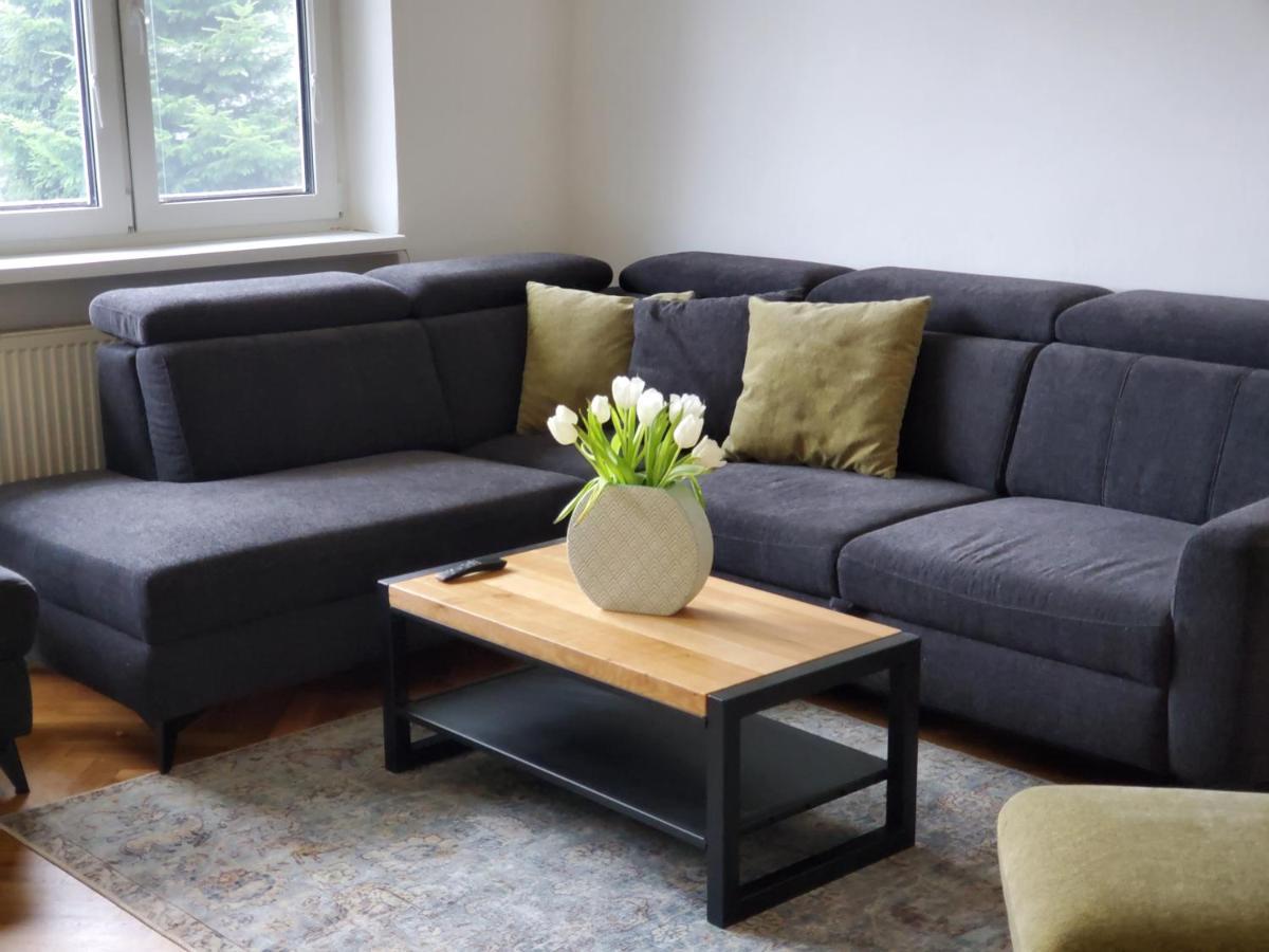 Novy Apartman Eva Jičín Exteriör bild